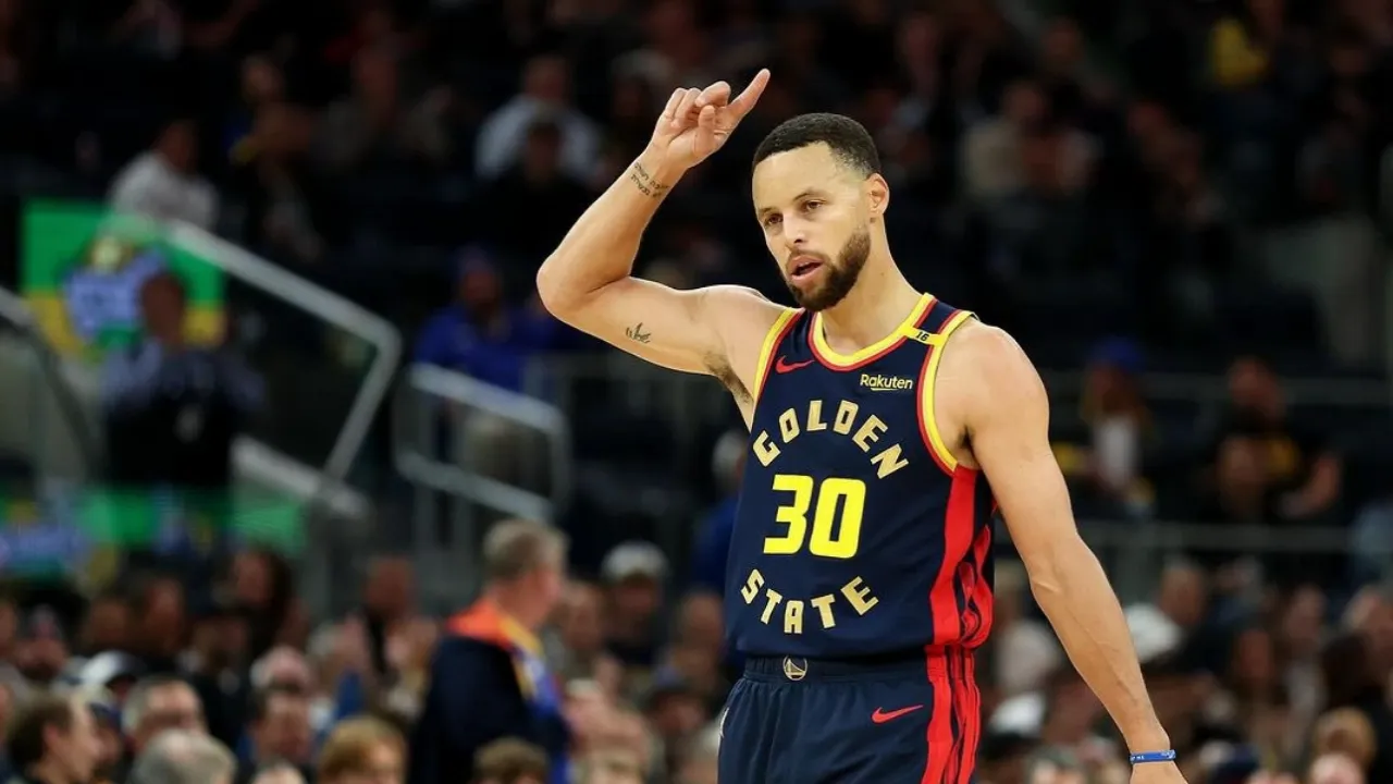 Stephen Curry sabe que el final de su carrera en la NBA "está cerca"