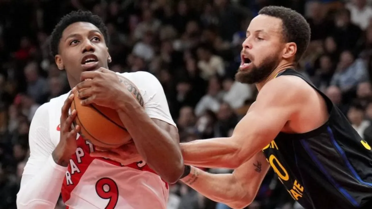 Los Golden State Warriors caen ante los Raptors y bajan por debajo de .500