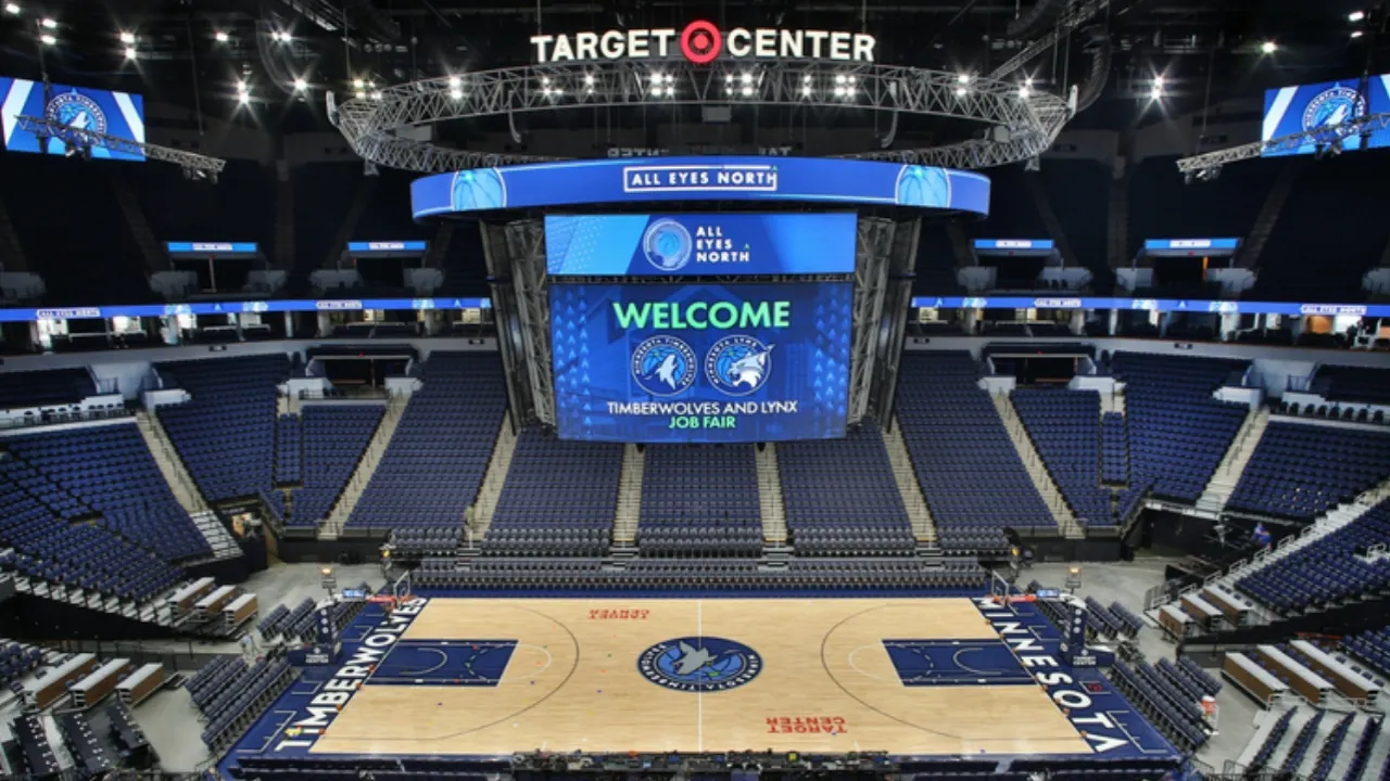 La NBA pospone a Warriors-Wolves tras tiroteo fatal en Minneapolis